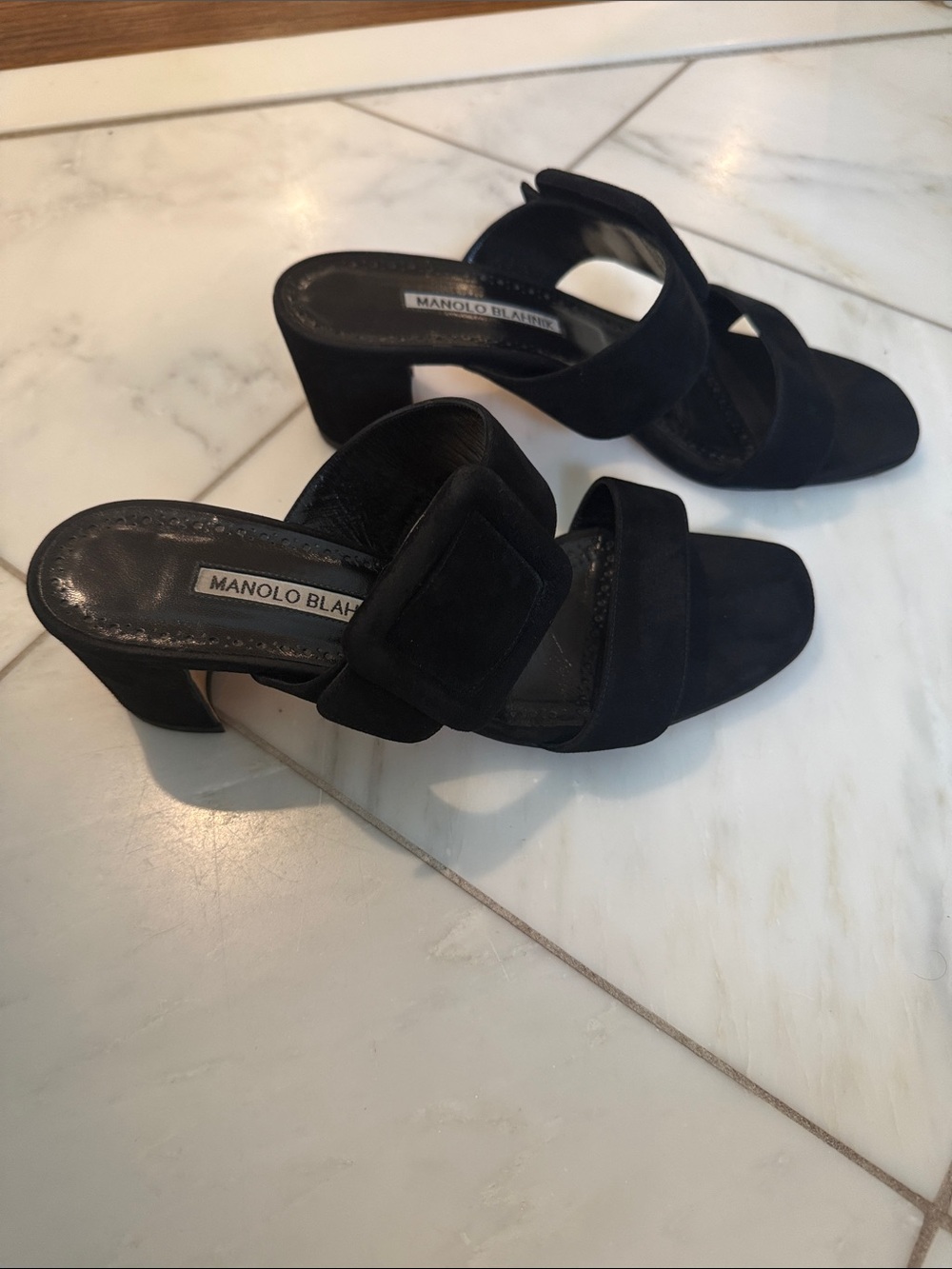 Manolo Blahnik Titubanew Suede Buckle Slide Sandals - Picture 3 of 9